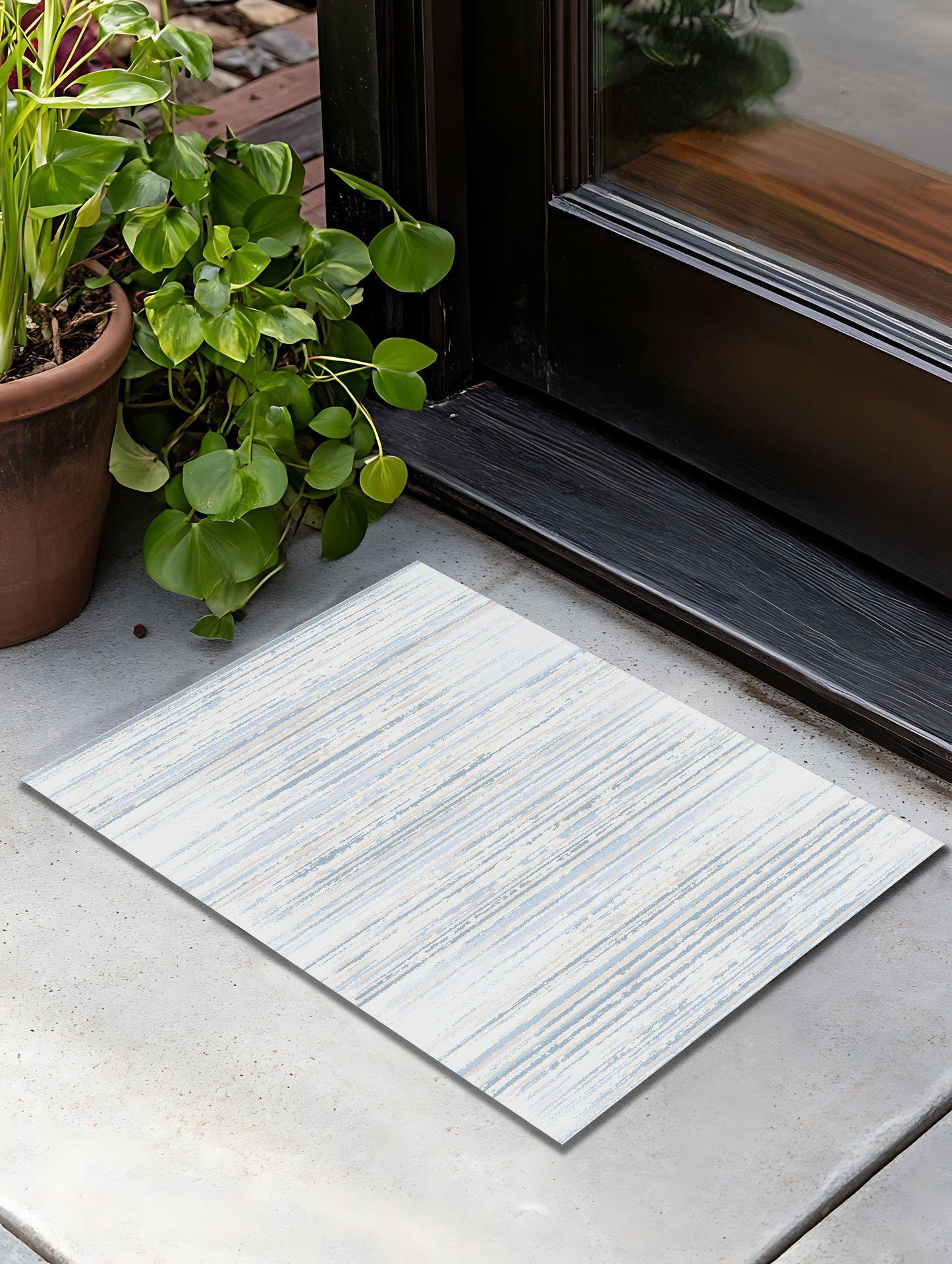 Macau - Non - Slip Accent Rug - Multicolor / White / Gray