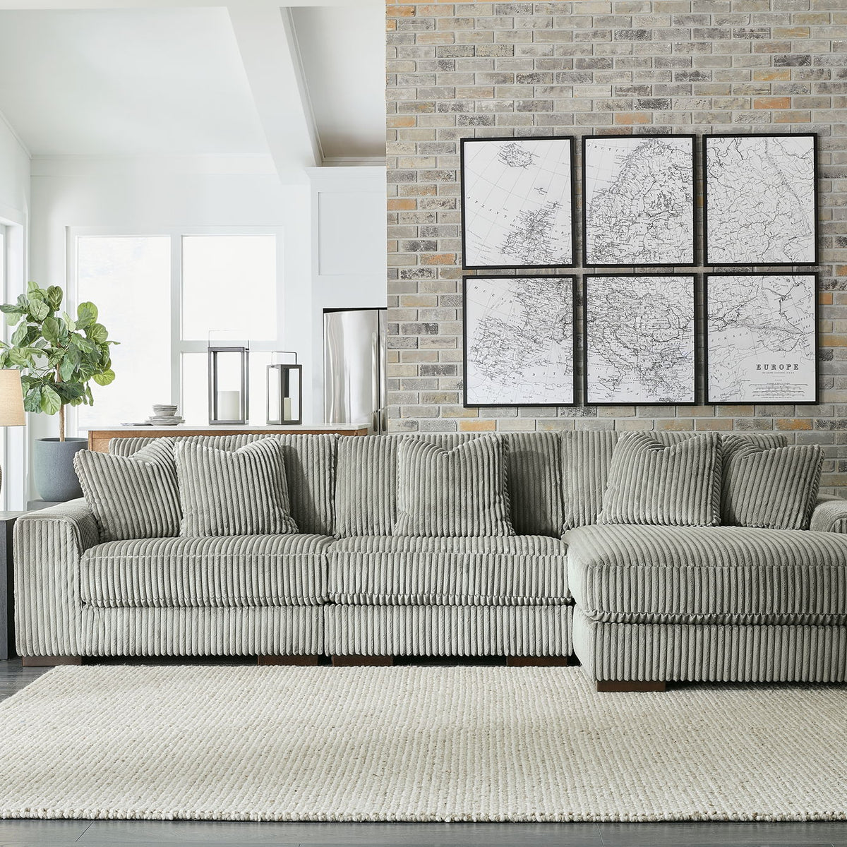 Lindyn - 3 Piece Sectional