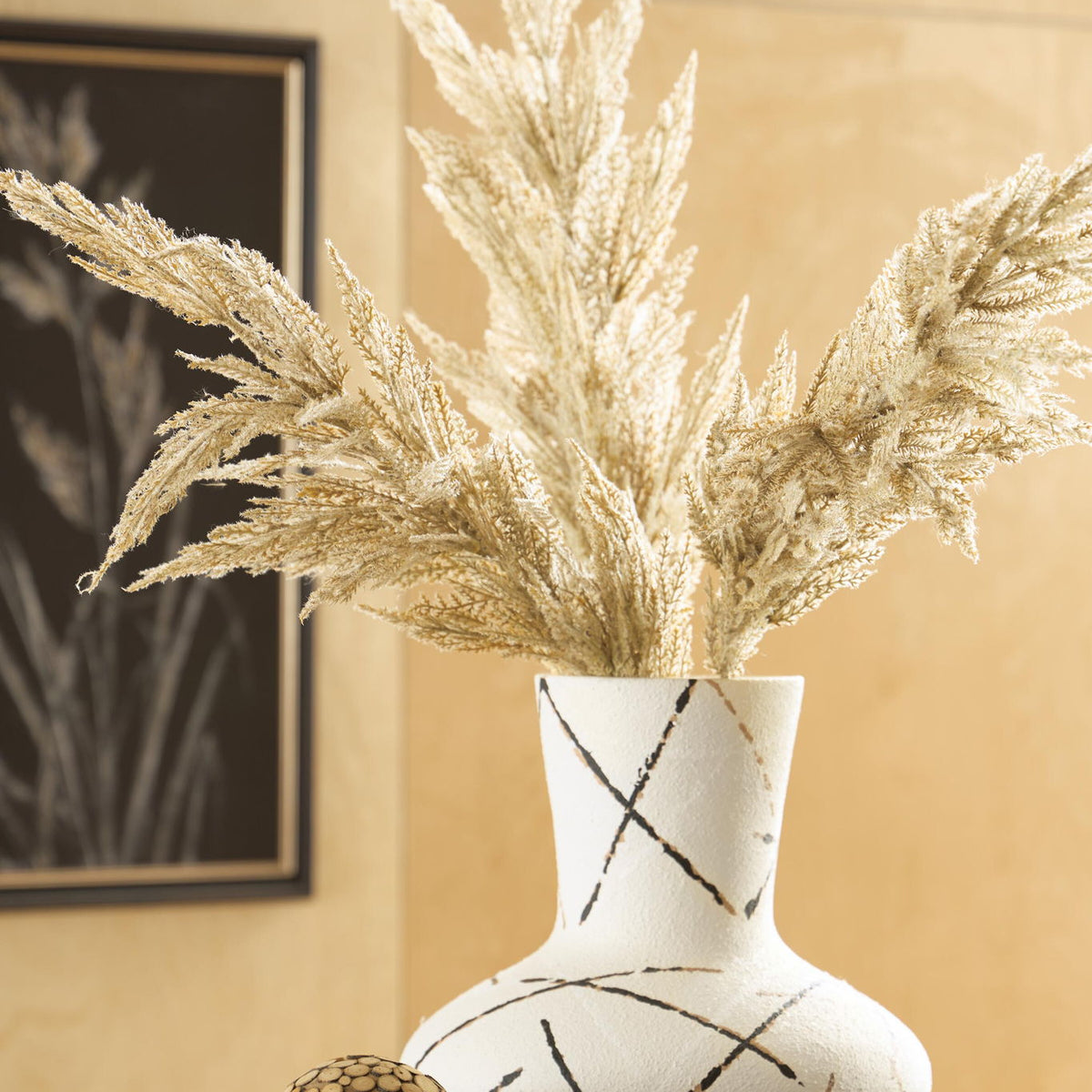 Brockford - Vase - Cream / Black / Brown