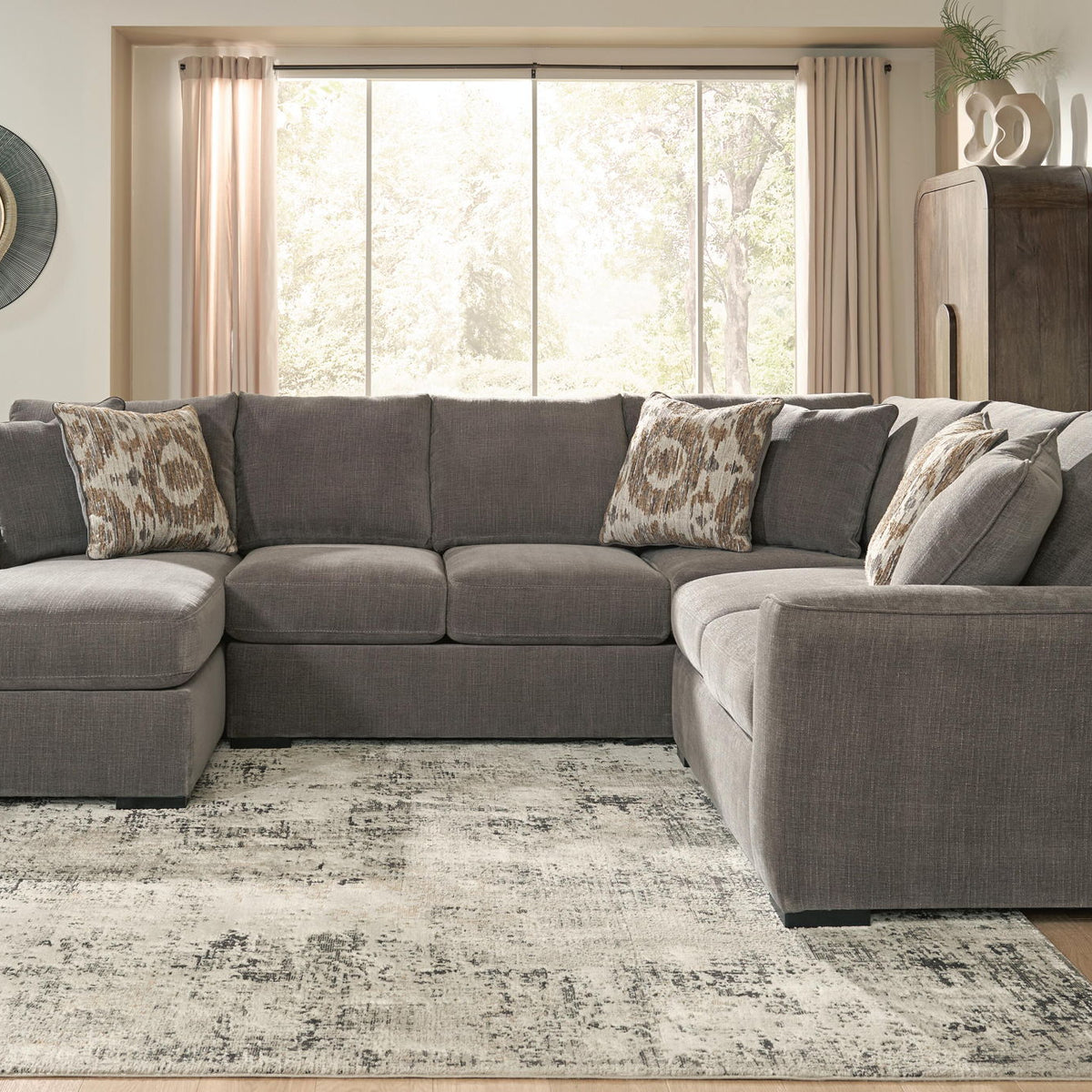 Larson Levee - Sectional
