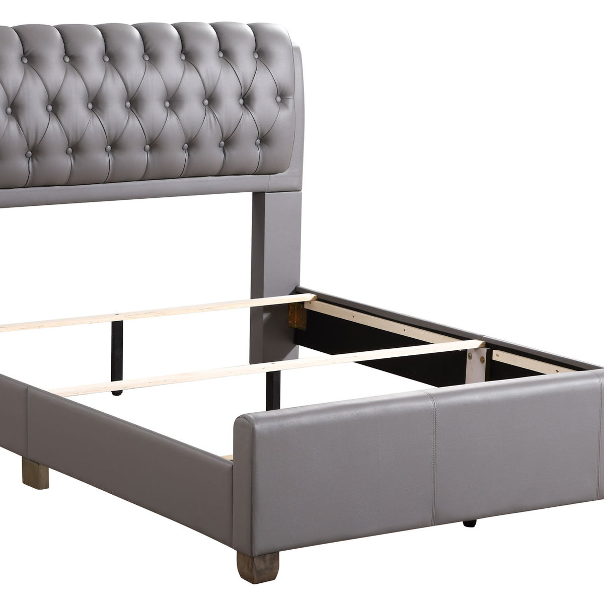 Marilla - Upholstered Bed