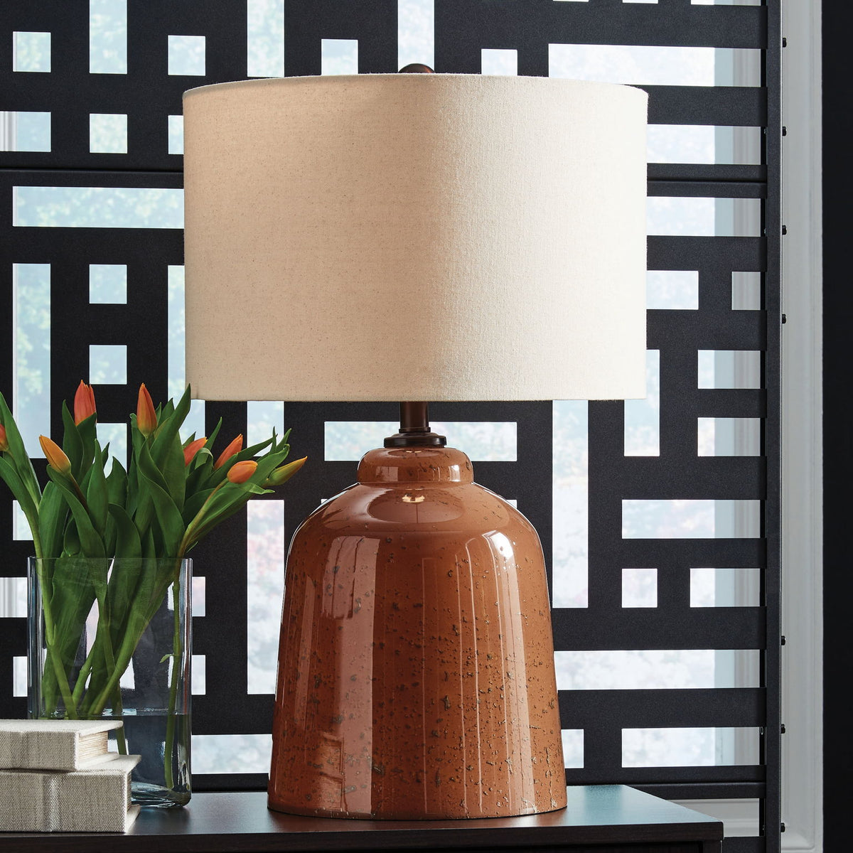 Aaleahya - Glass Table Lamp - Rust