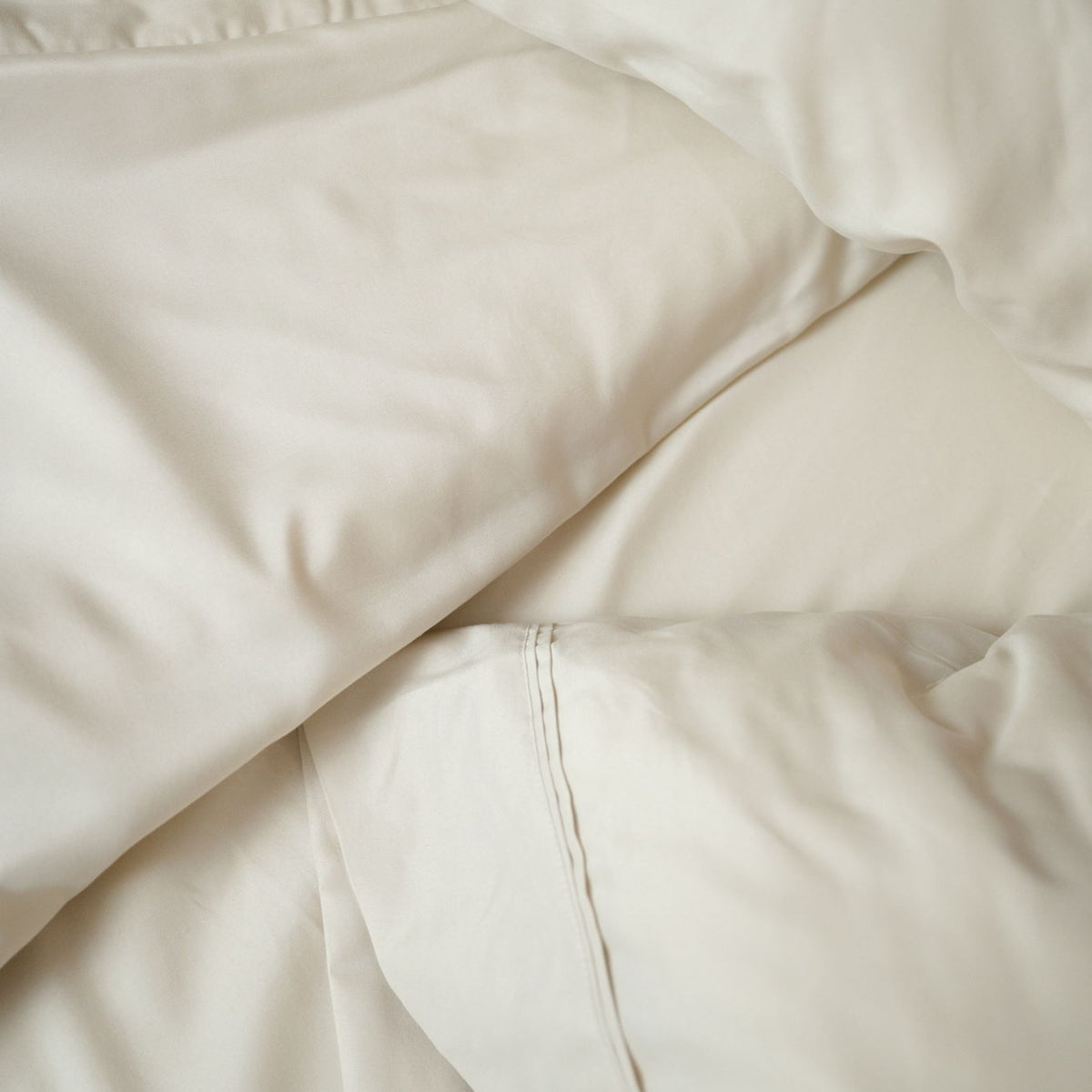4 Piece Microplush And Bamboo Flex Head Hypoallergenic Sheet Set