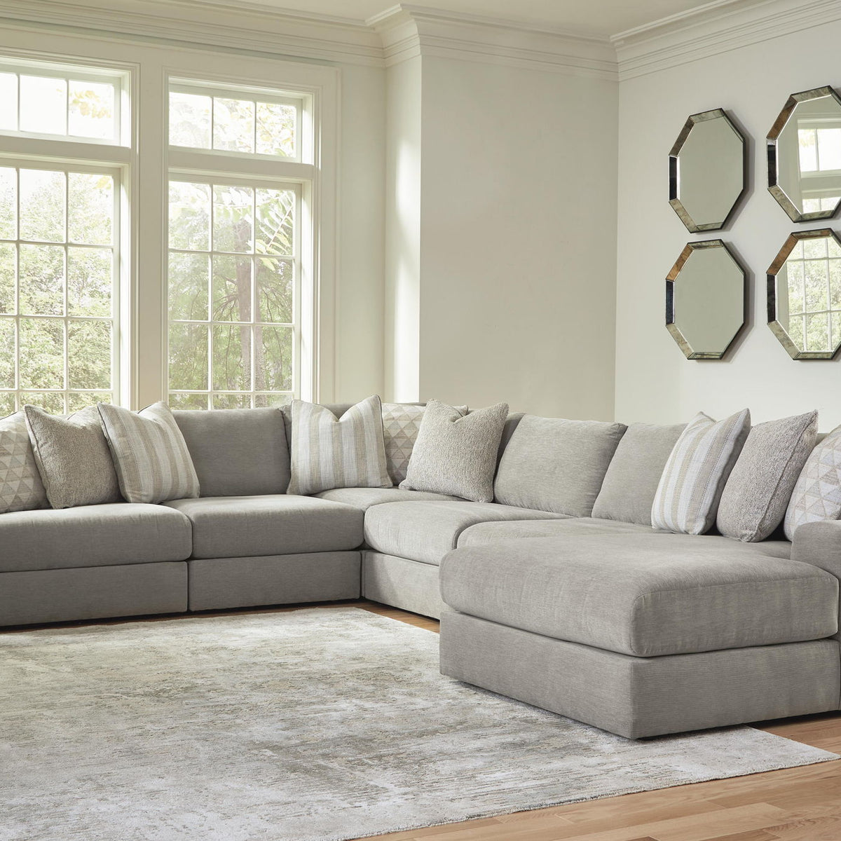 Avaliyah - Sectional