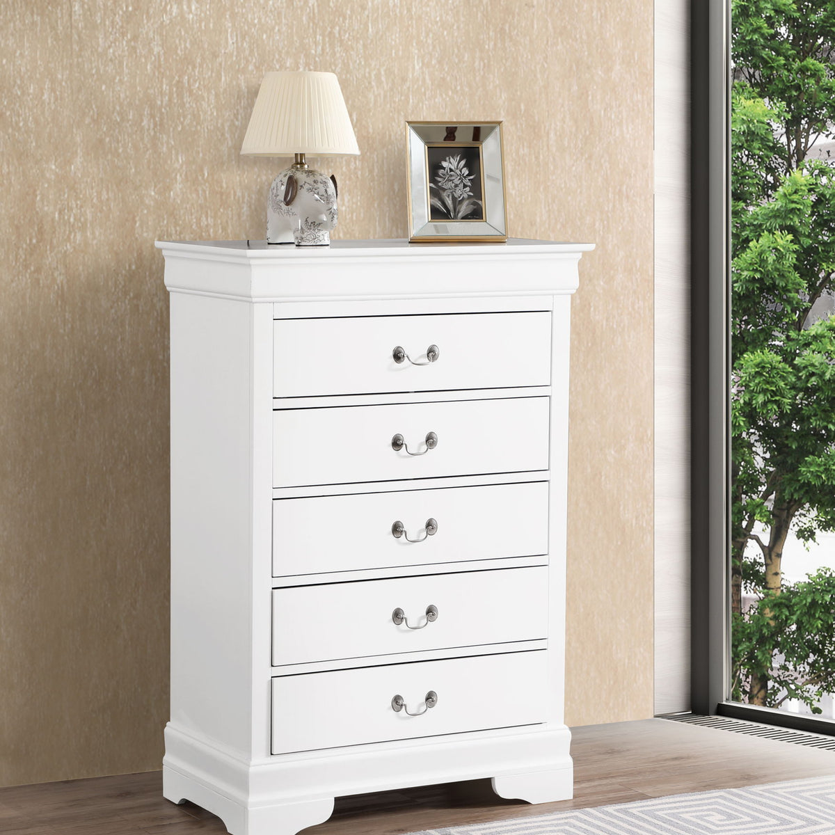 Traditional Style Storage Chest Elegant