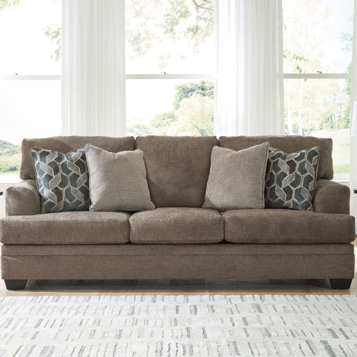 Stonemeade - Sofa