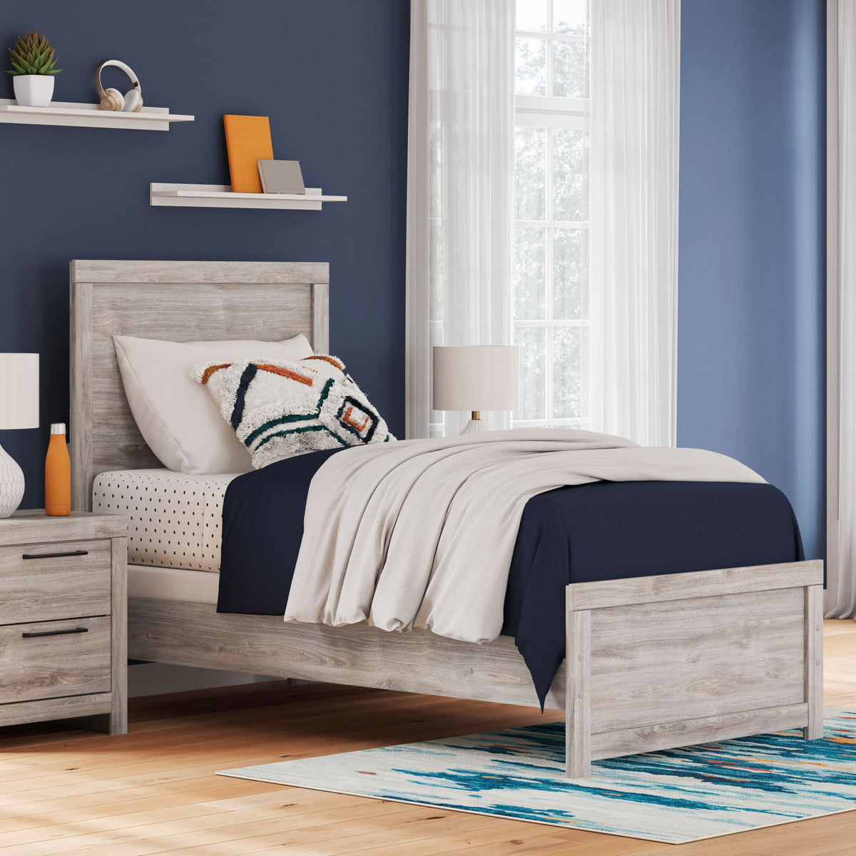 Broachmyn - Panel Bed