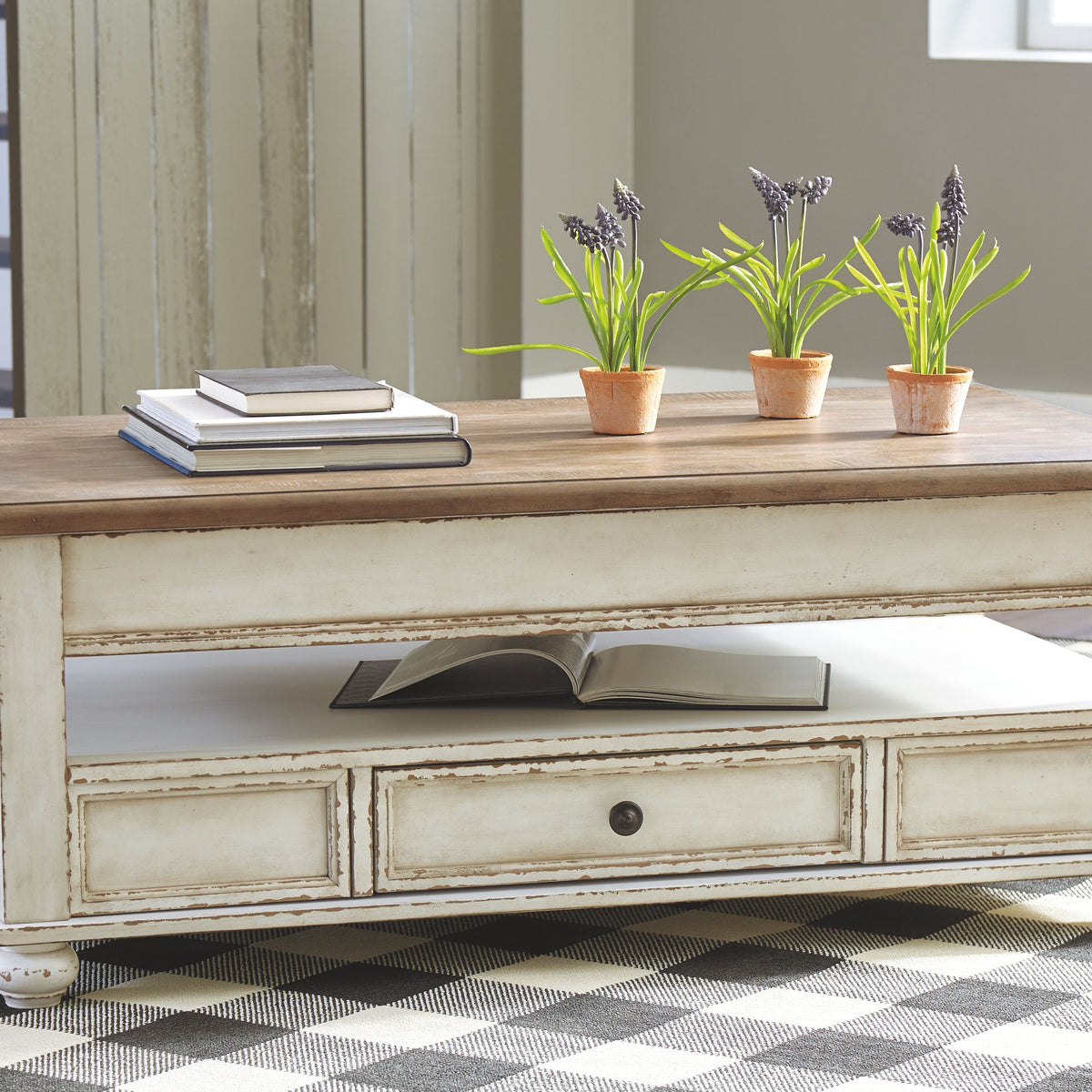 Realyn - Lift Top Cocktail Table - White / Brown