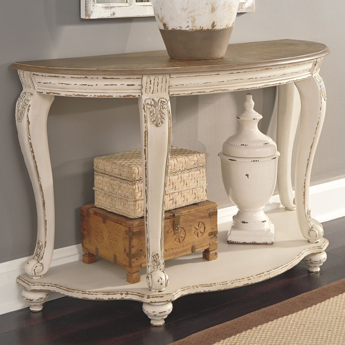 Realyn - Sofa Table - White / Brown