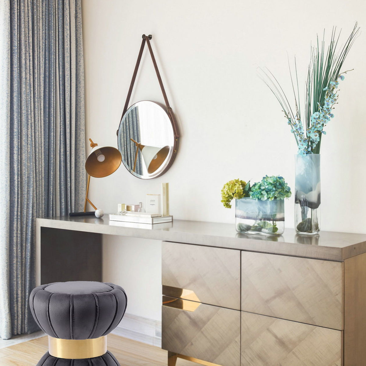 Vino - Stool Ottoman