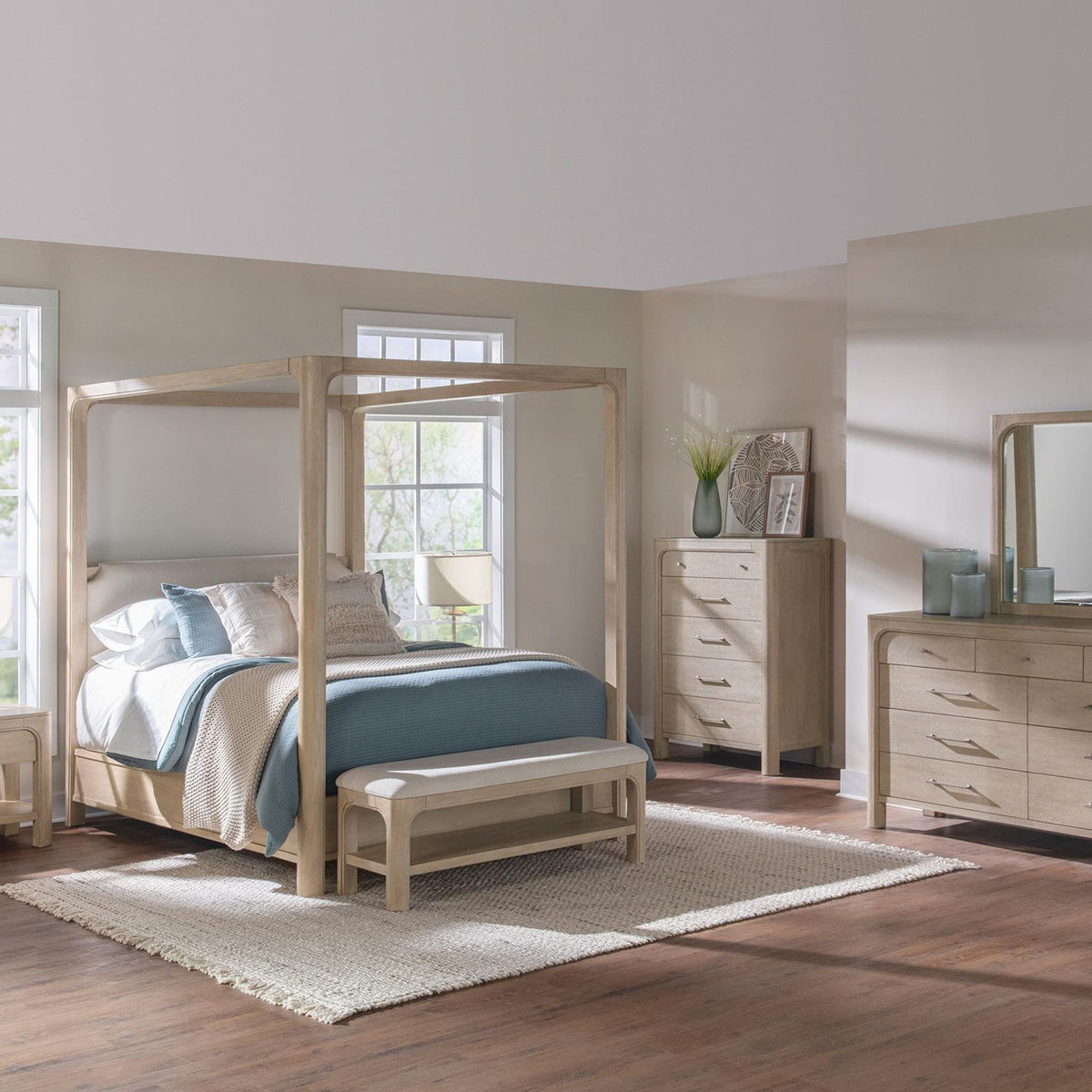 Solano 5-piece Eastern King Bedroom Set Weathered Mango
