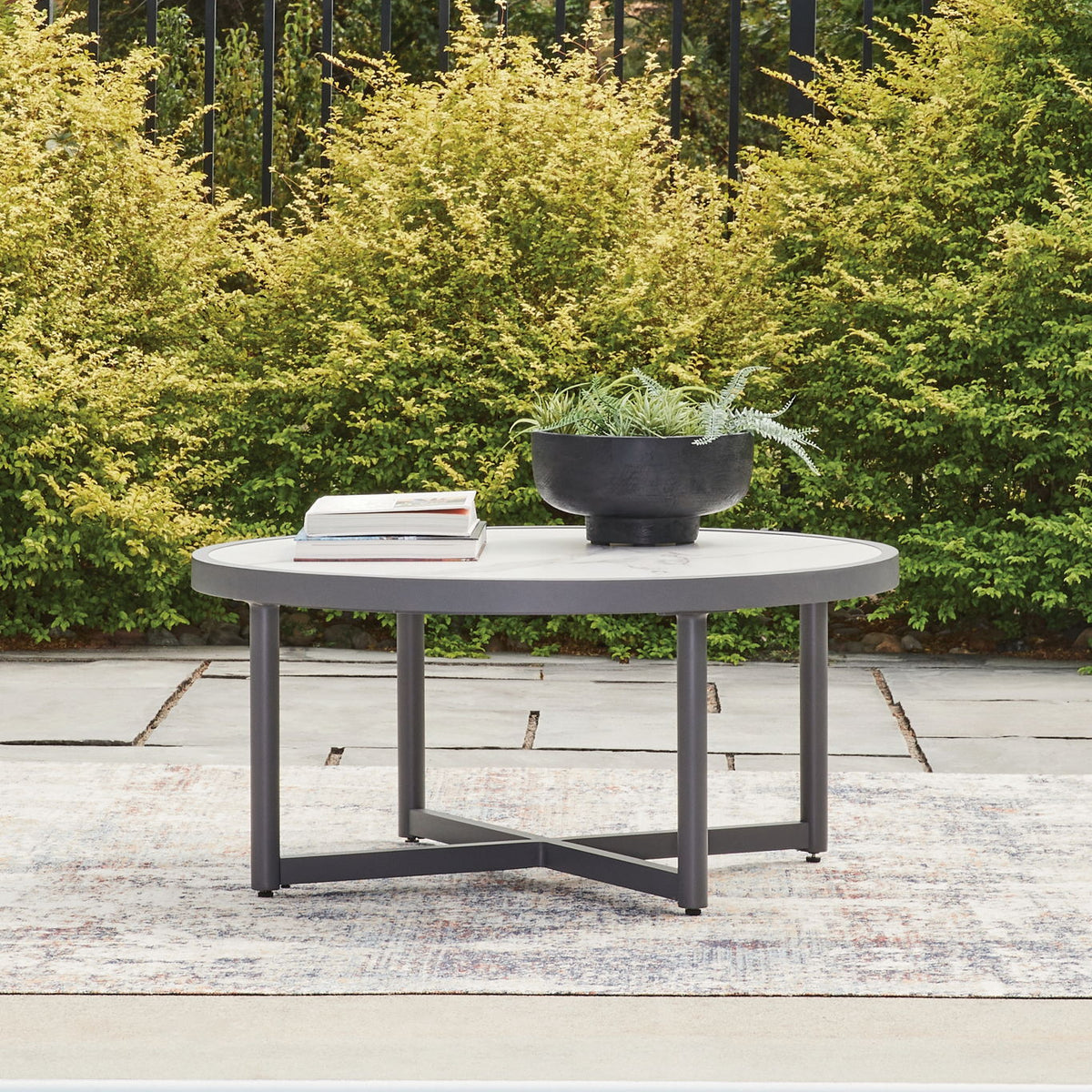 Ocean Beach - Round Table