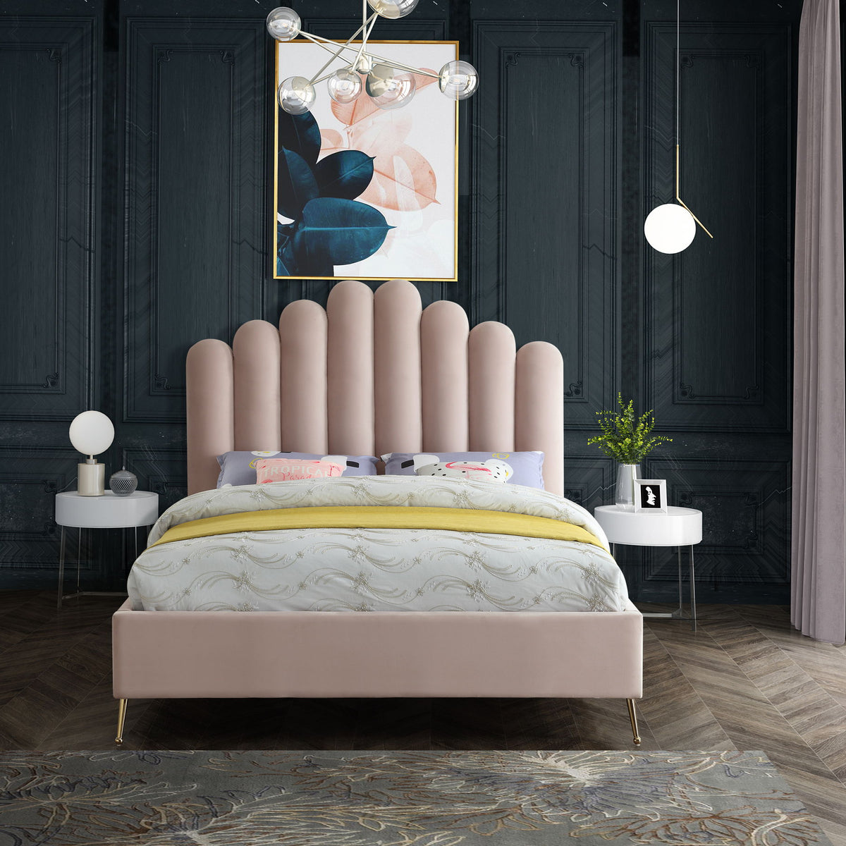 Lily - Bed