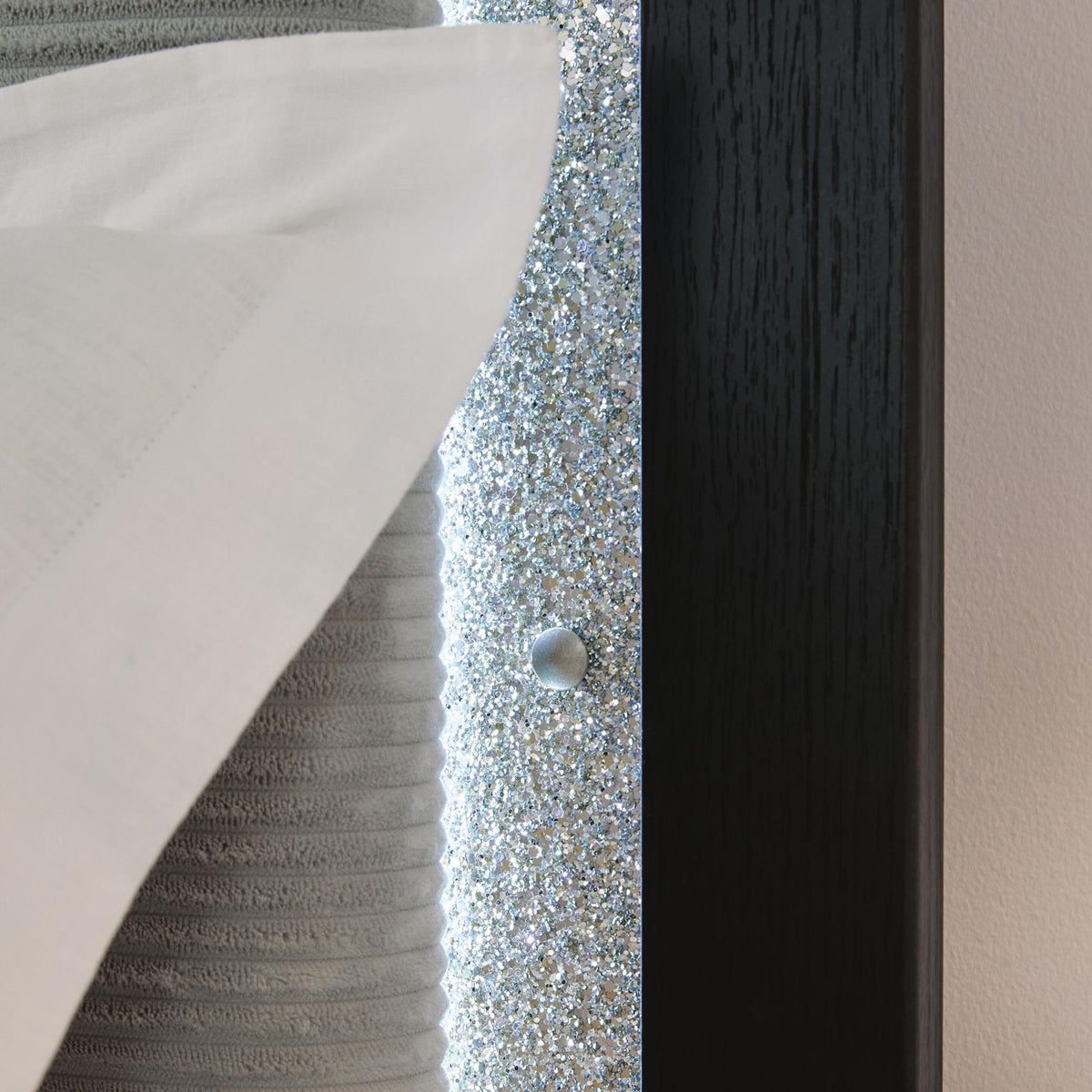 Maeling - Upholstered Panel Headboard