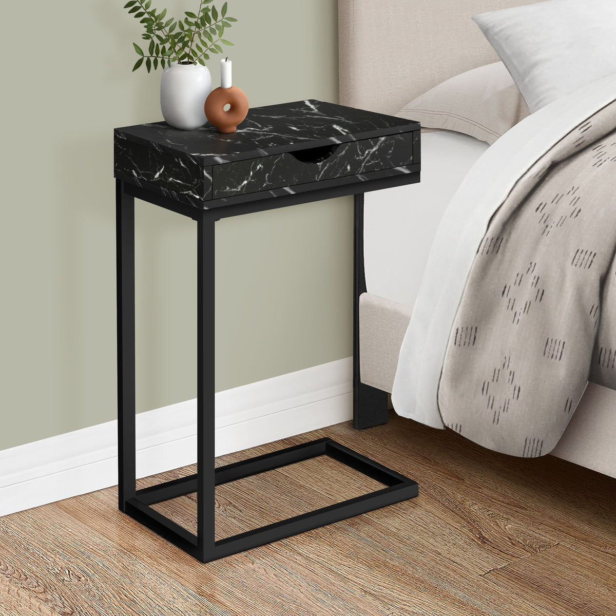 Accent Table, C - Shaped Contemporary & Modern Elegant Design