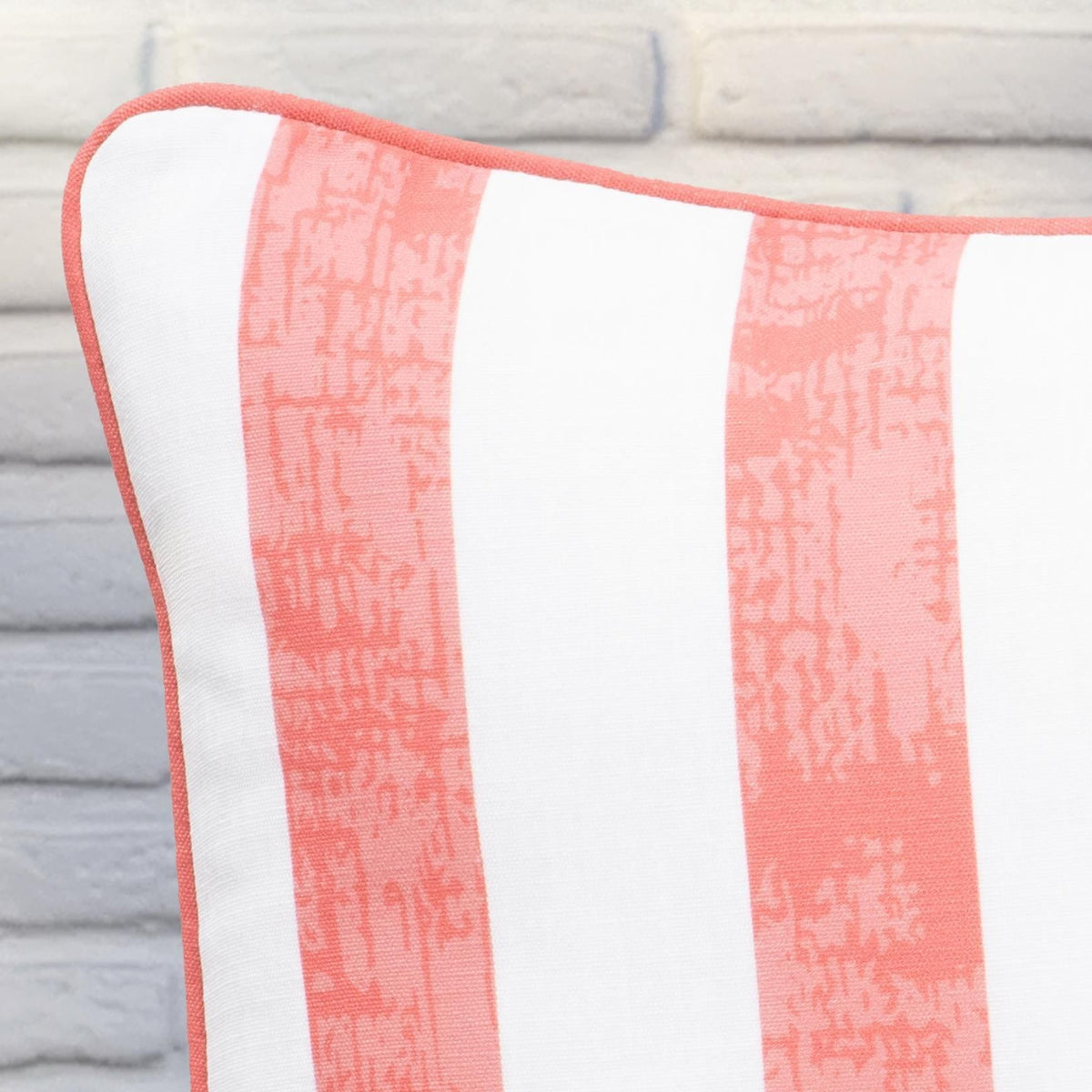 Milton - Pillow - Red