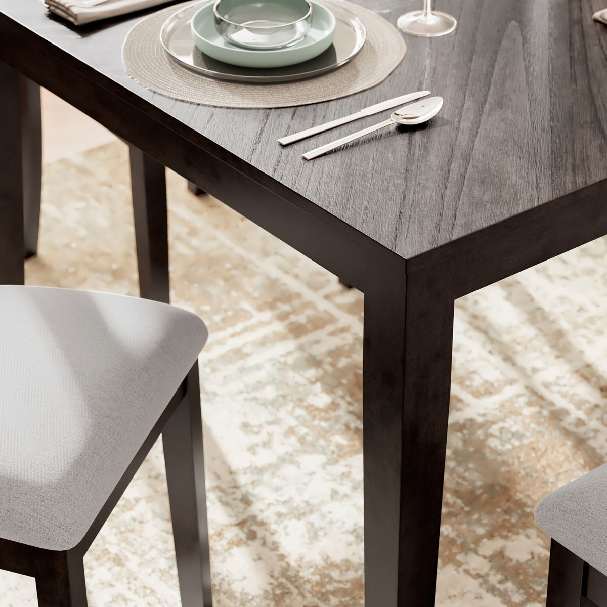 Langwest - Dining Room Table Set (Set of 6) - Brown