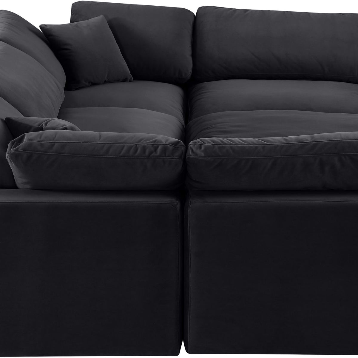 Comfy - 6 Piece Velvet Sectional