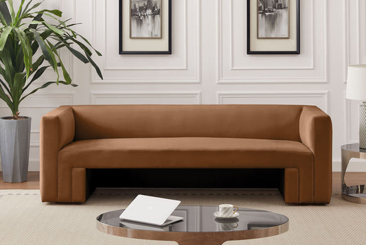 Henson - Sofa - Saddle