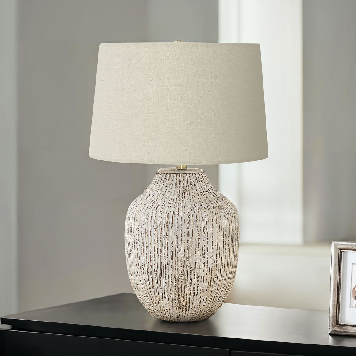 Lighting, Table Lamp, Ceramic, Transitional - Cream