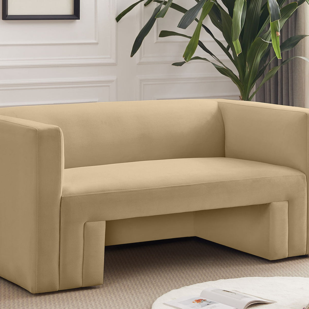 Henson - Loveseat