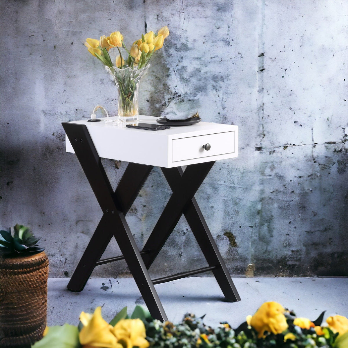 Fierce - Accent Table With Built In USB Port