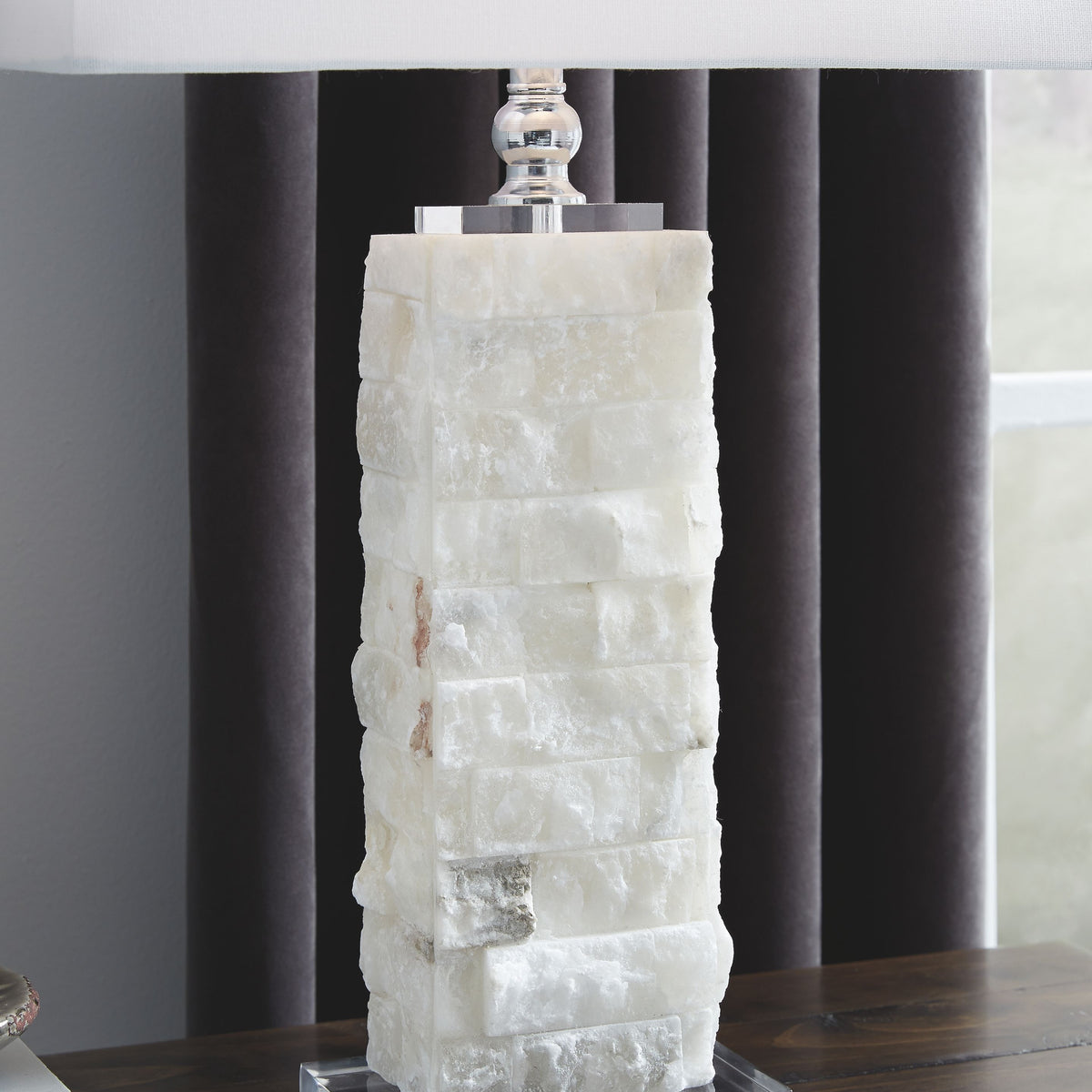 Malise - Alabaster Table Lamp  - White