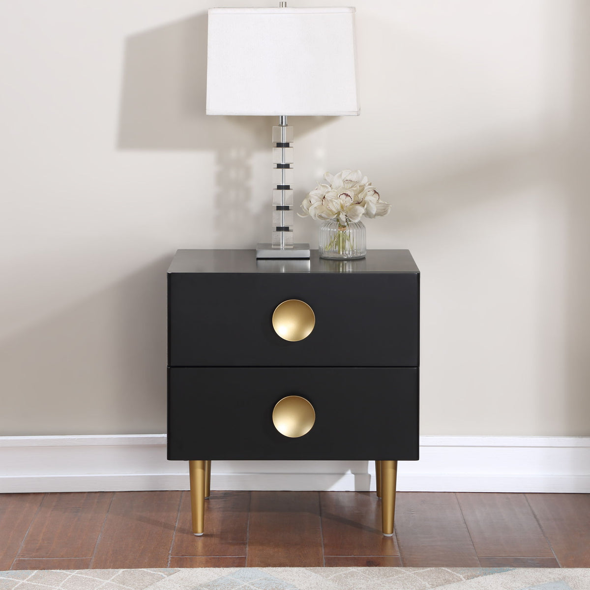 Zayne - Night Stand