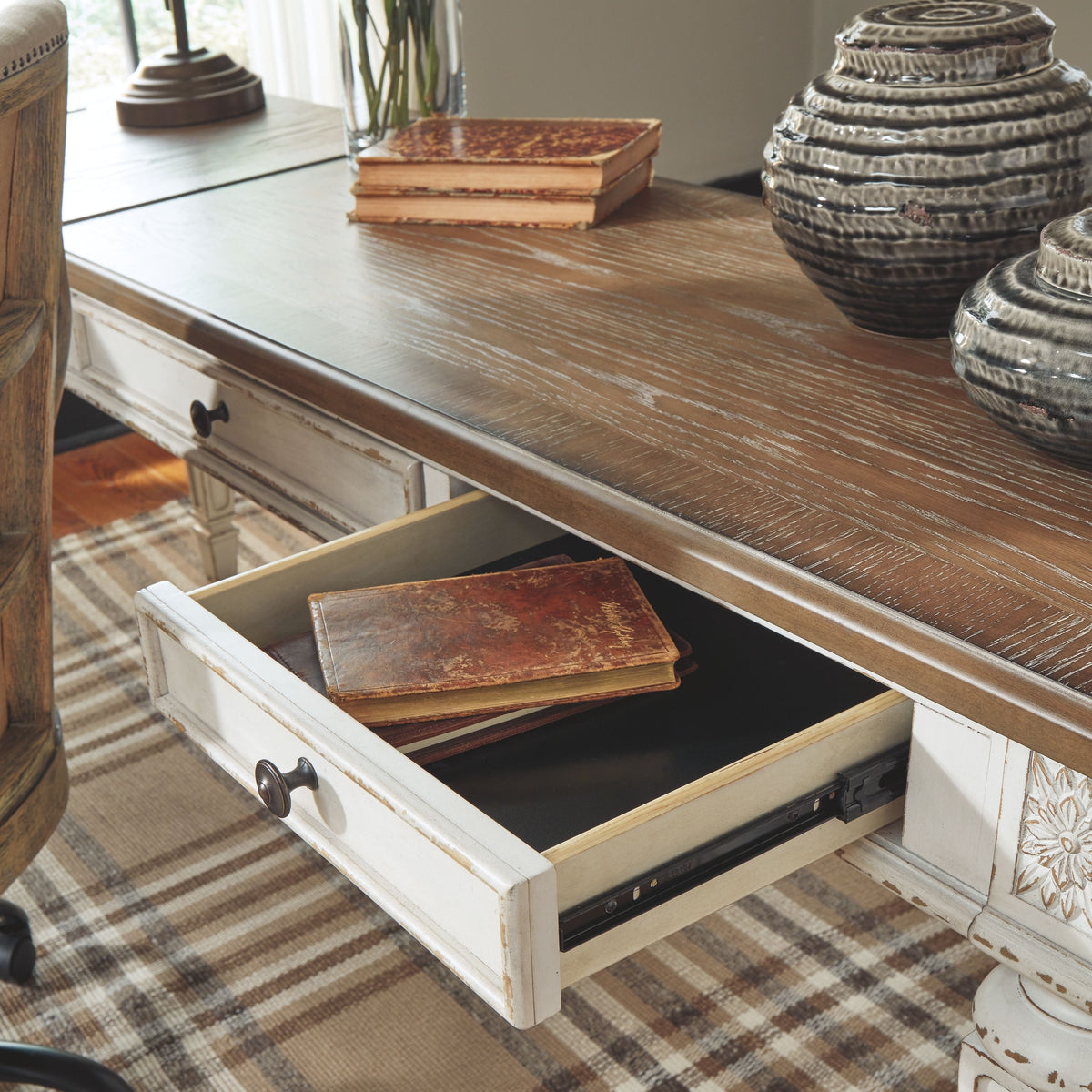 Realyn - L Shaped Desk with Lift Top - White / Brown