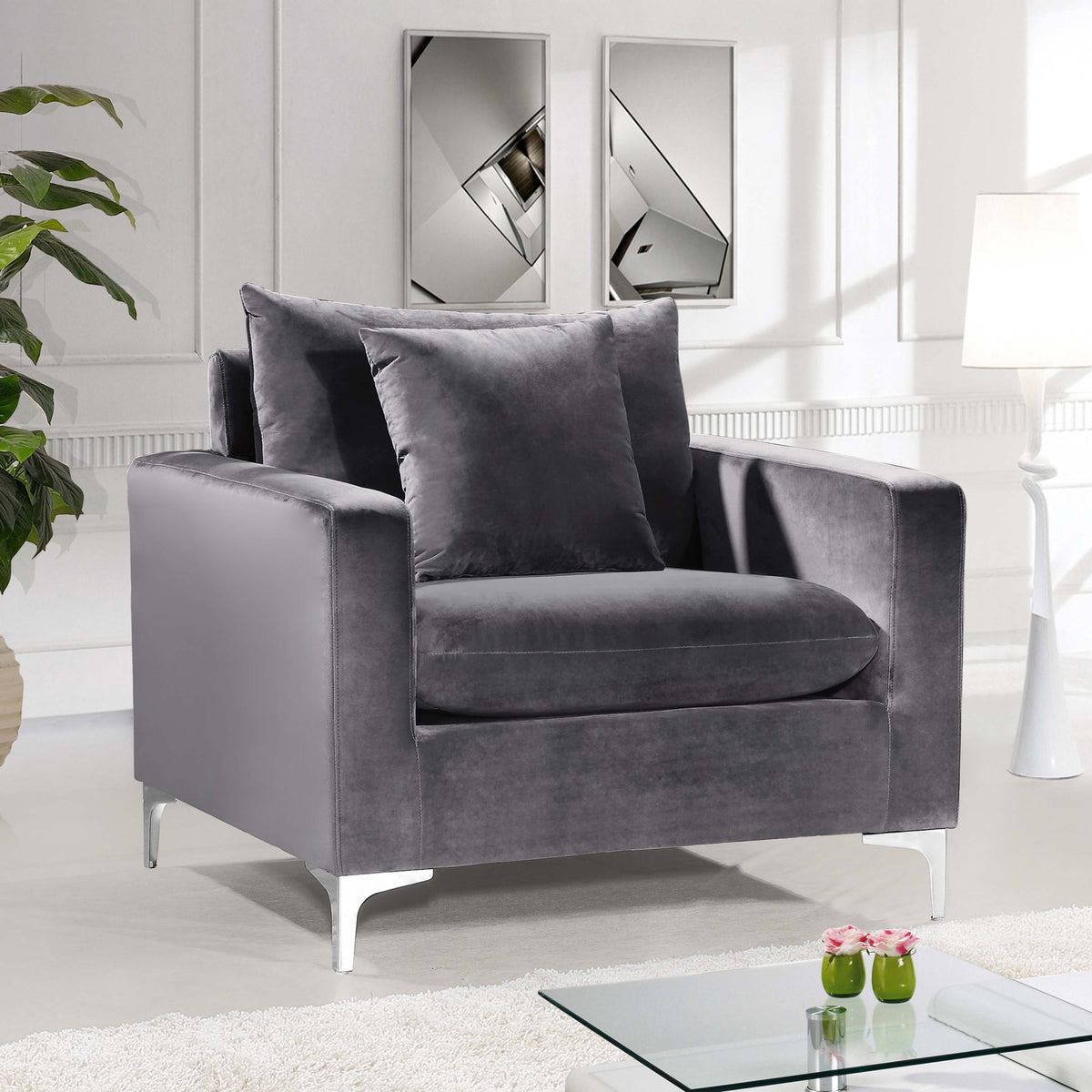 Naomi - Chair