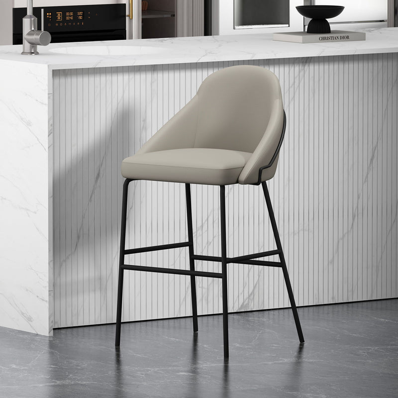 Manhattan Gracie - Barstool With Black Base