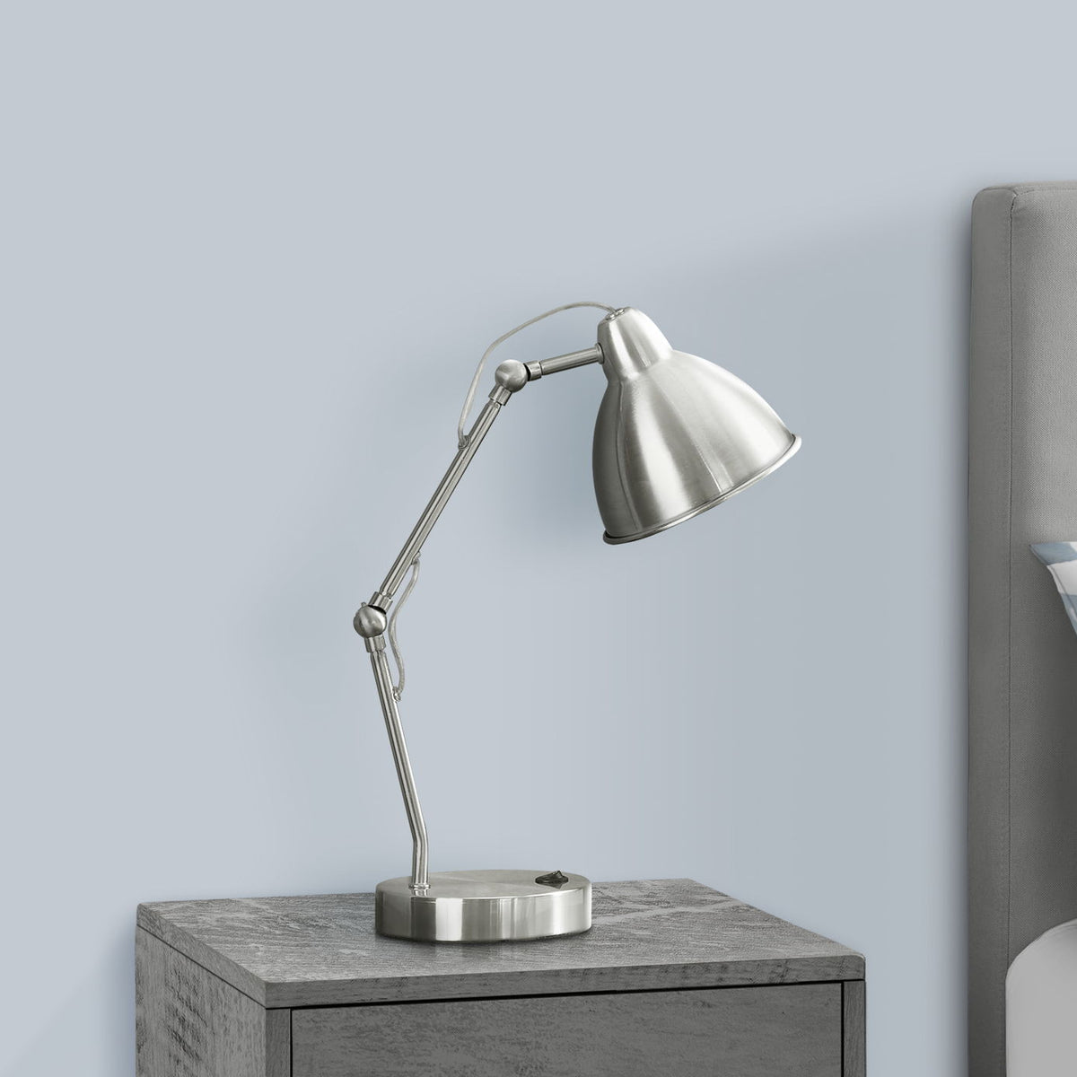 Lighting, Table Lamp, USB Port Included, Nickel Metal, Nickel Shade, Modern - Silver