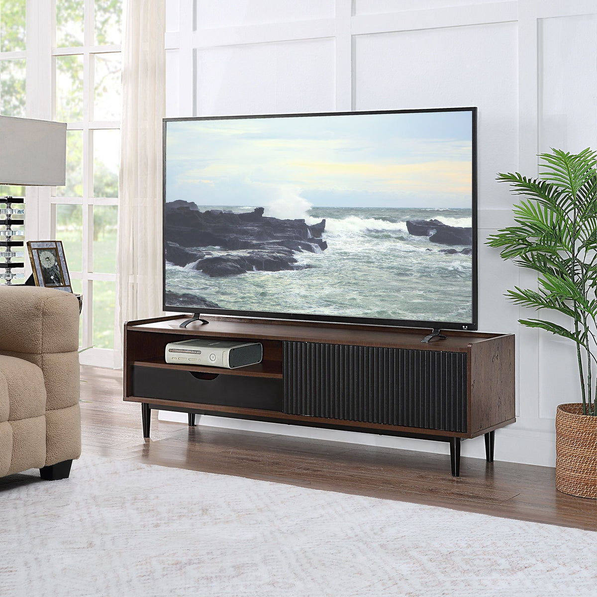Manhattan Duane - TV Stand