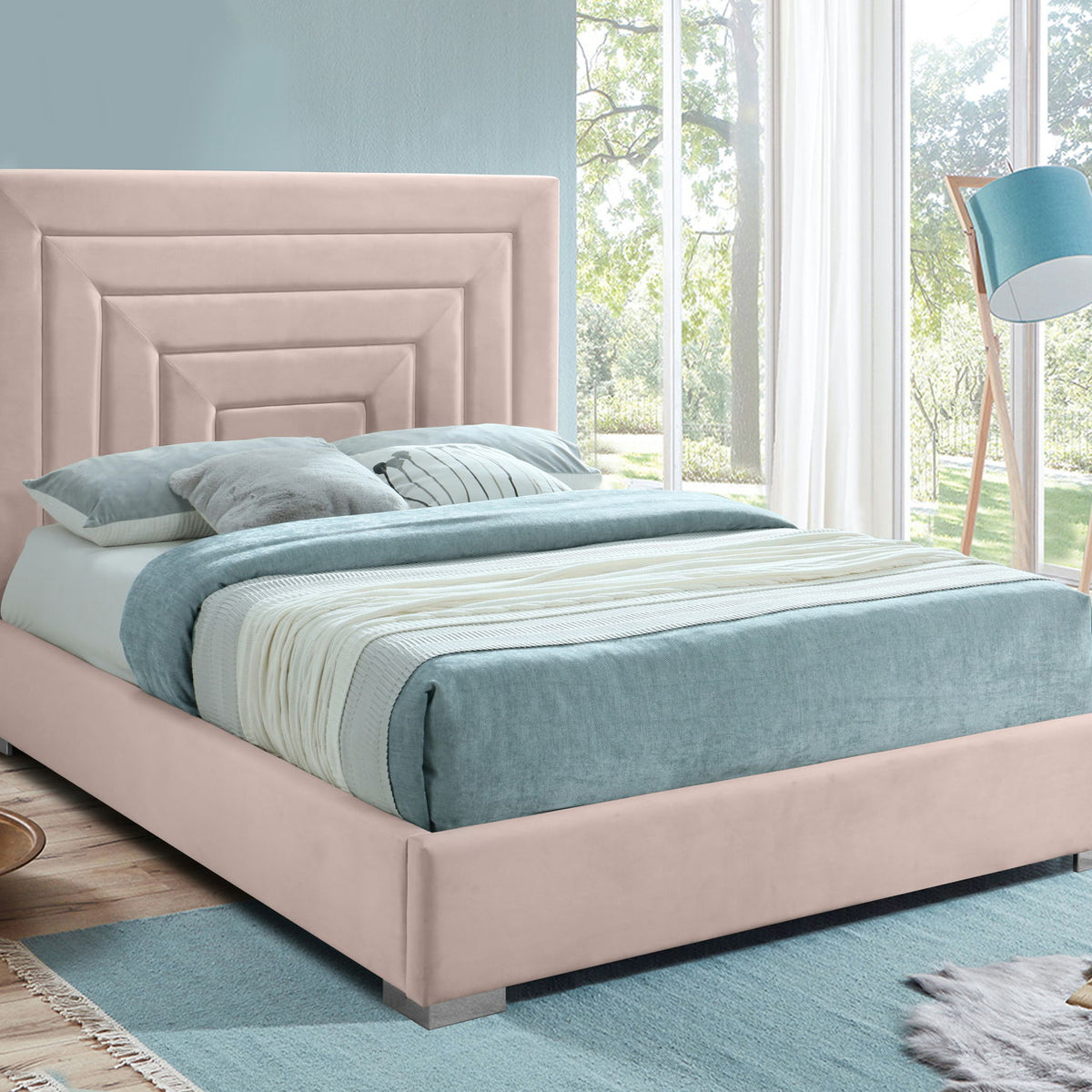 Nora - Bed