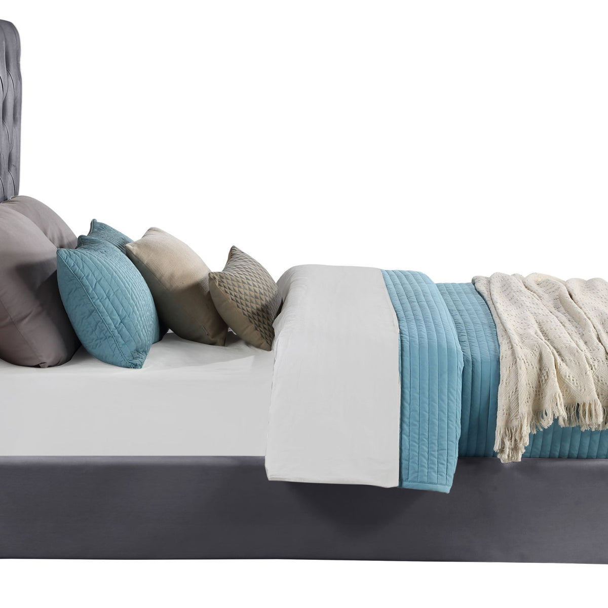 Kira - Bed