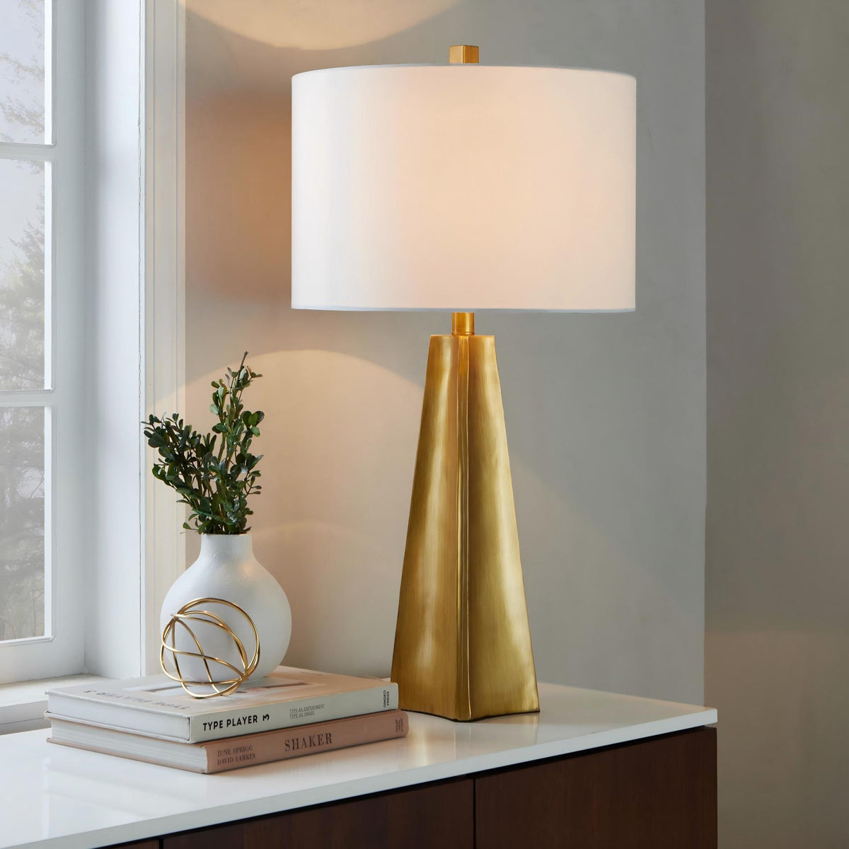 Pompeii - Contemporary Table Lamp - Gold / White