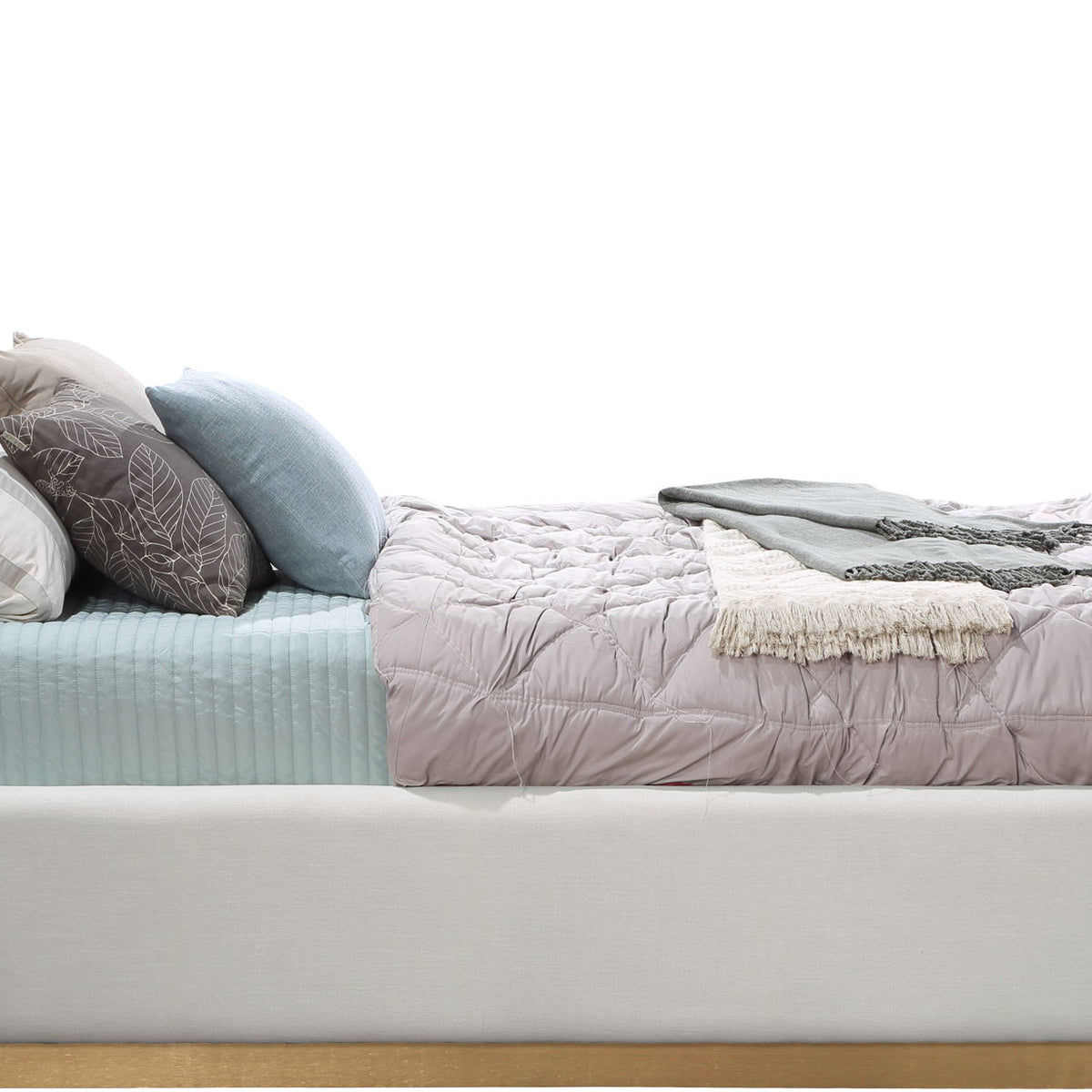 Lucia - Bed