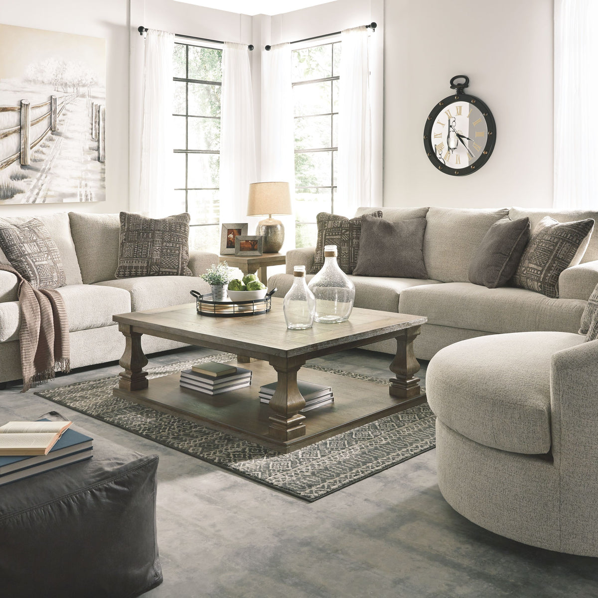 Soletren - Living Room Set