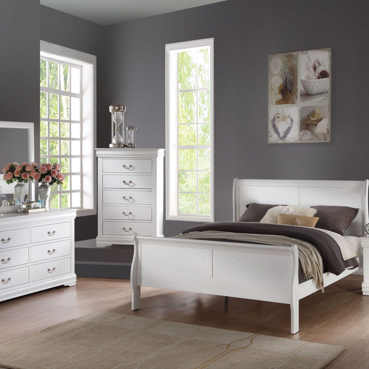 Louis Philippe - Sleigh Style Bed