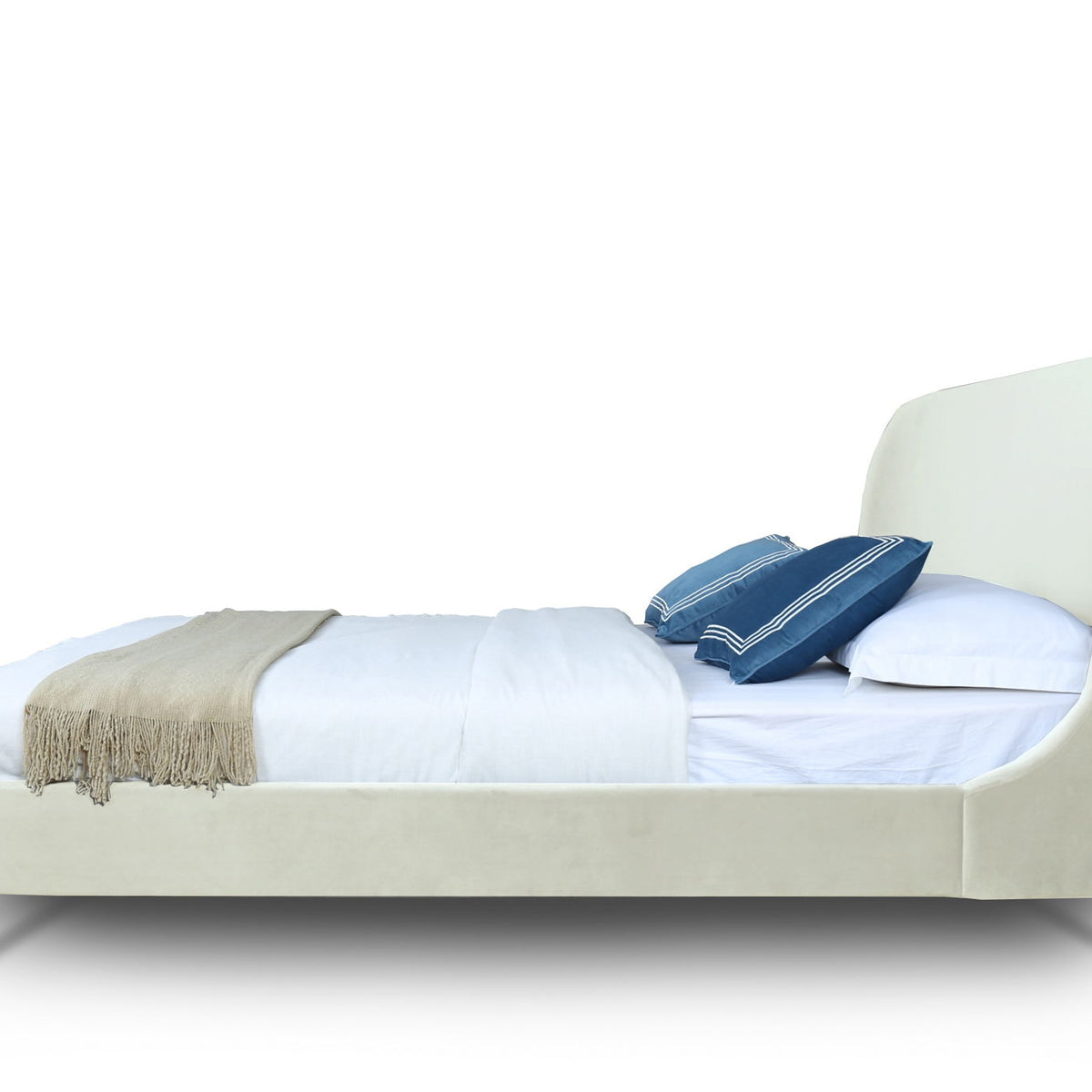 Manhattan Heather - Bed With Black Legs