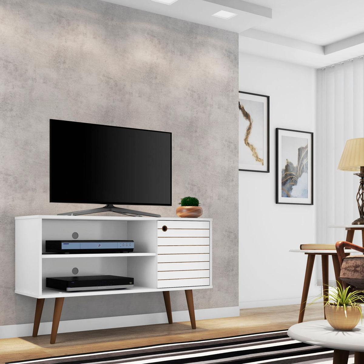 Manhattan Liberty - TV Stand