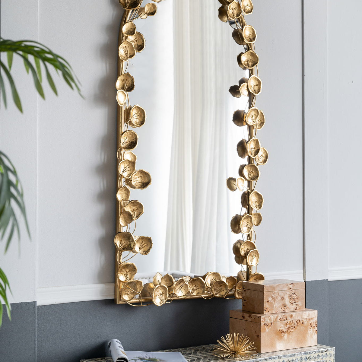 Full Length Arched Wall Mirror With en Leaf Accents Decorative Mirror For Living Room Bedroom - Gold