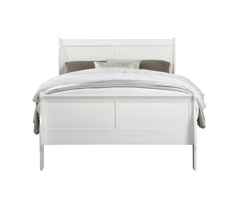 White sleigh bed with headboard, pillows, and layered bedding