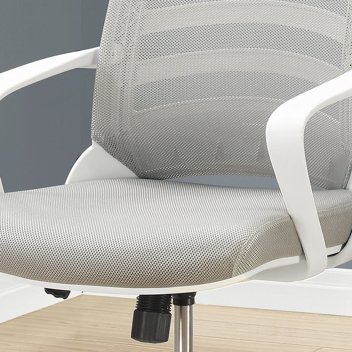 Office Chair, Adjustable Height, Swivel, Ergonomic, Armrests