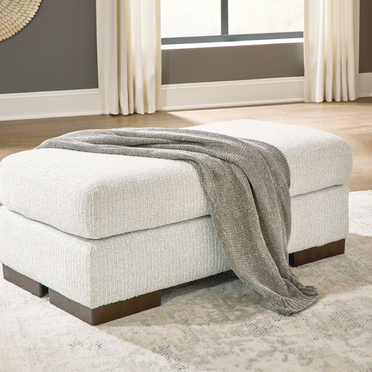 Hartside - Ottoman - Frosted