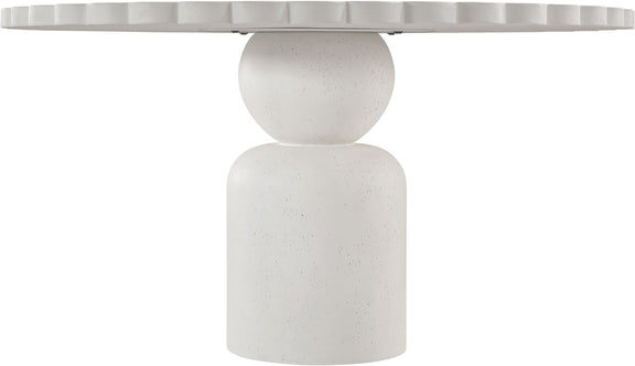 Round scalloped top indoor/outdoor table with white pedestal support