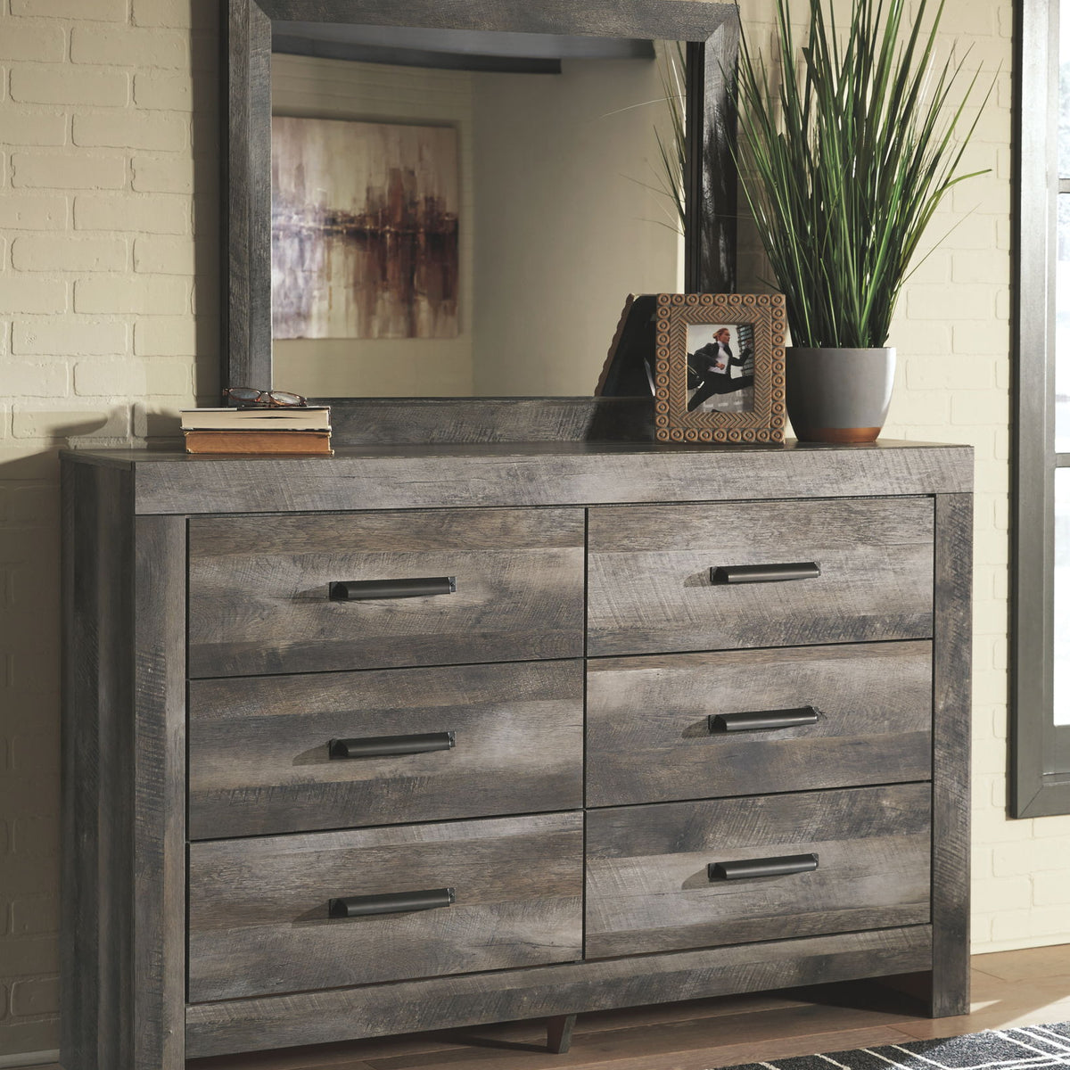Wynnlow - Panel Bedroom Set