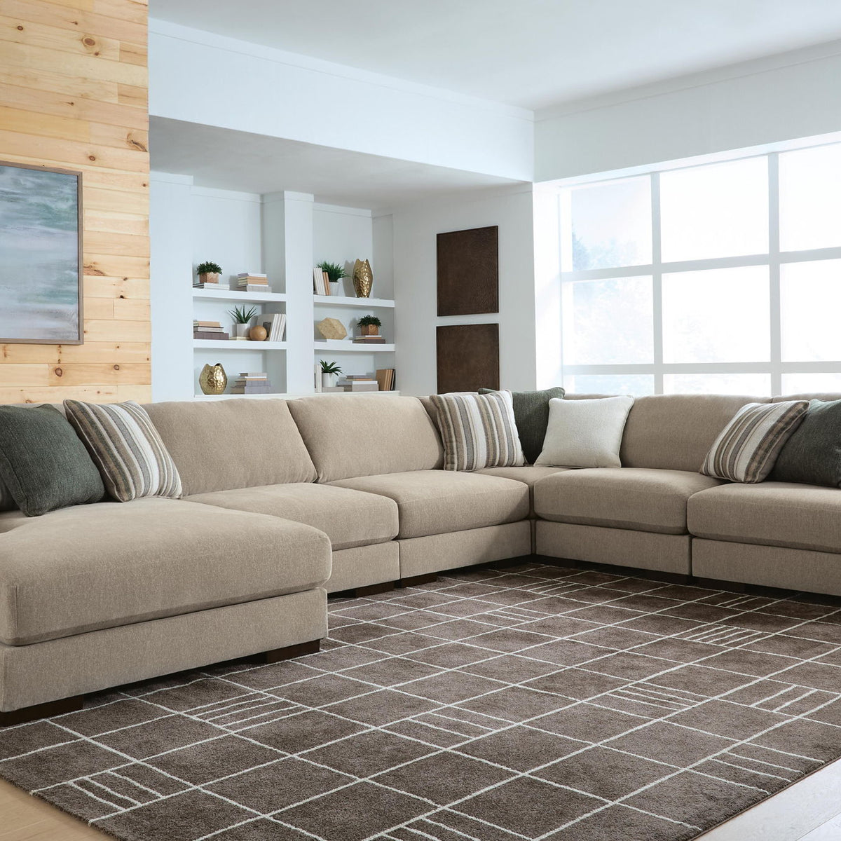 Linenhause - Sectional