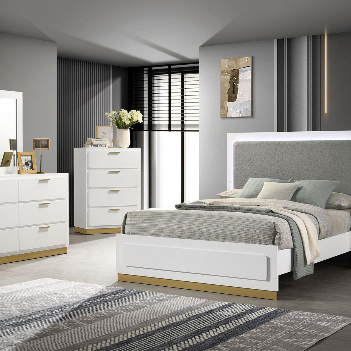 Caraway 5-piece Eastern King Bedroom Set White