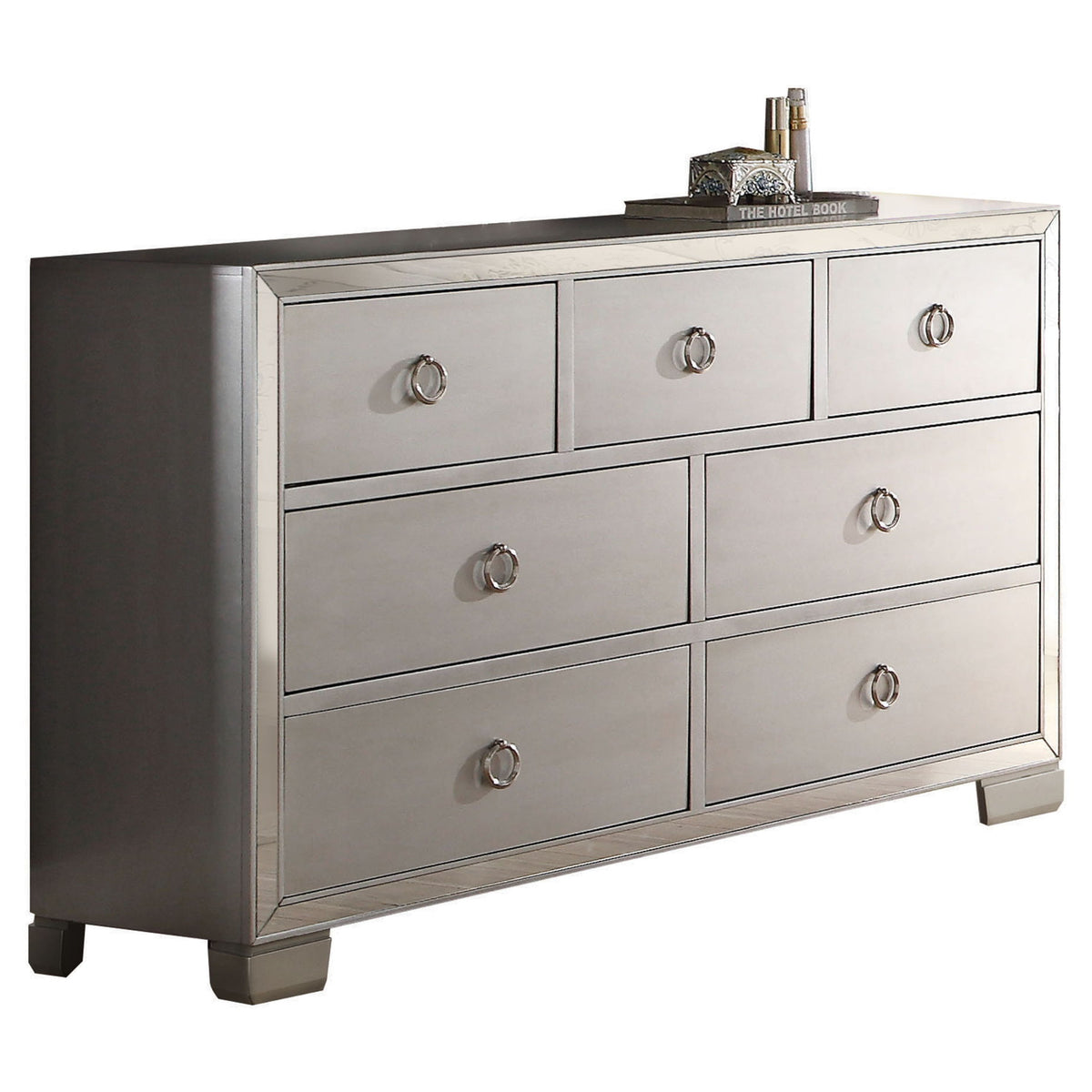 Voeville II - Dresser - Silver